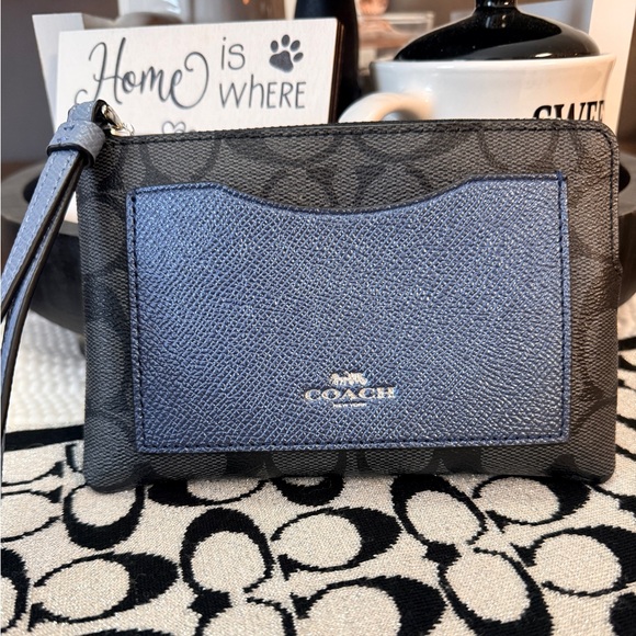 Coach Navy Metallic Black Signature Wristlet